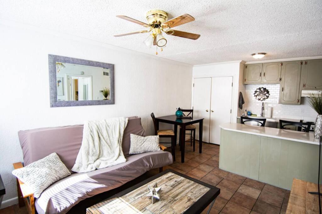 Central Automobile Alley Modern 1Bdr - Wifi Oklahoma City Buitenkant foto